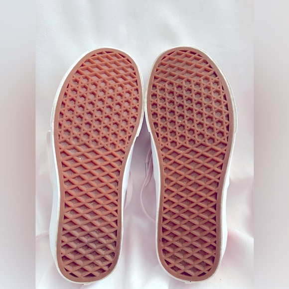 Red Vans-Women’s- Size 7 - Picture 8 of 8